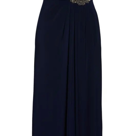 ❤️SOLD❤️Alex evenings Cowl Neck Beaded Waist Gown
ALEX EVENINGS - Picture 3 of 3